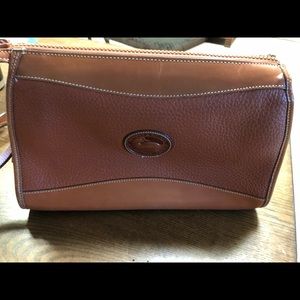 Dooney & Bourke purse. Good condition